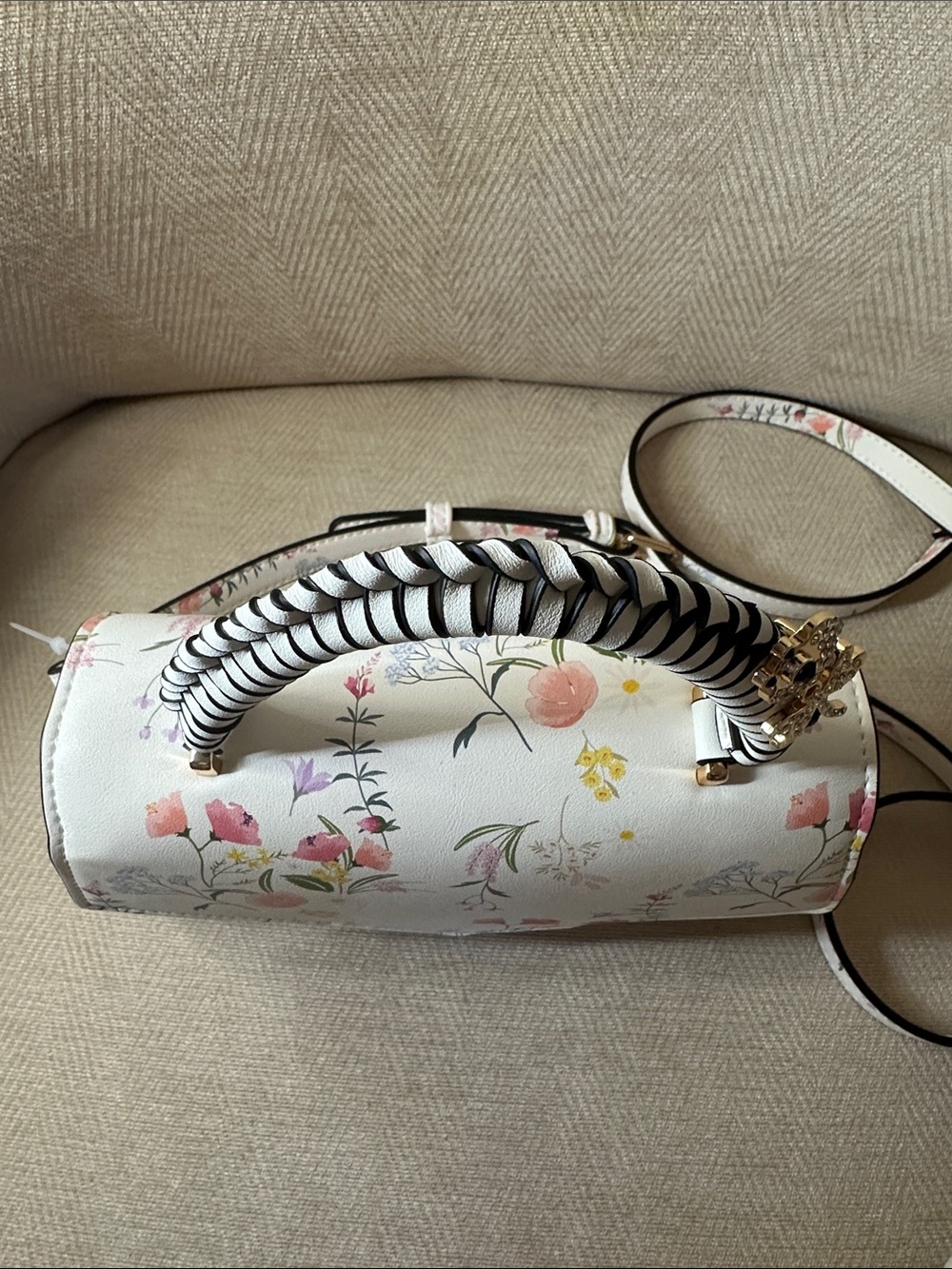 ALDO White Floral Satchel with Striped Wrapped Handle With Butterfly and Bee 🐝 - Picture 13 of 15